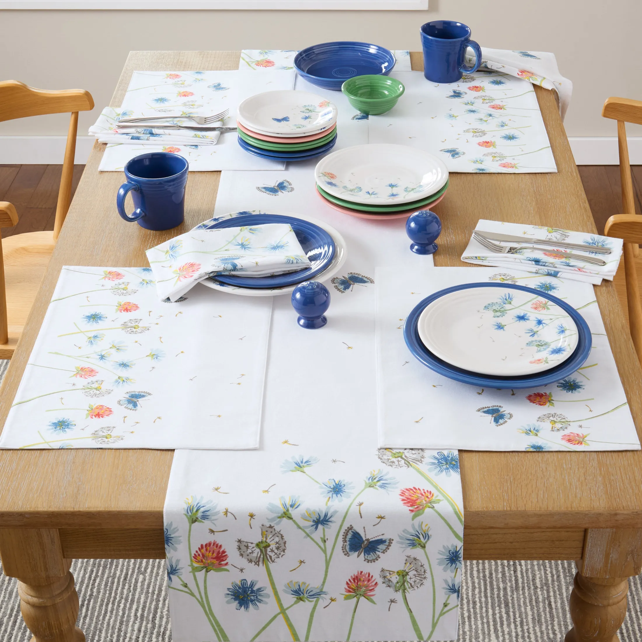 Breezy Floral Table Runner