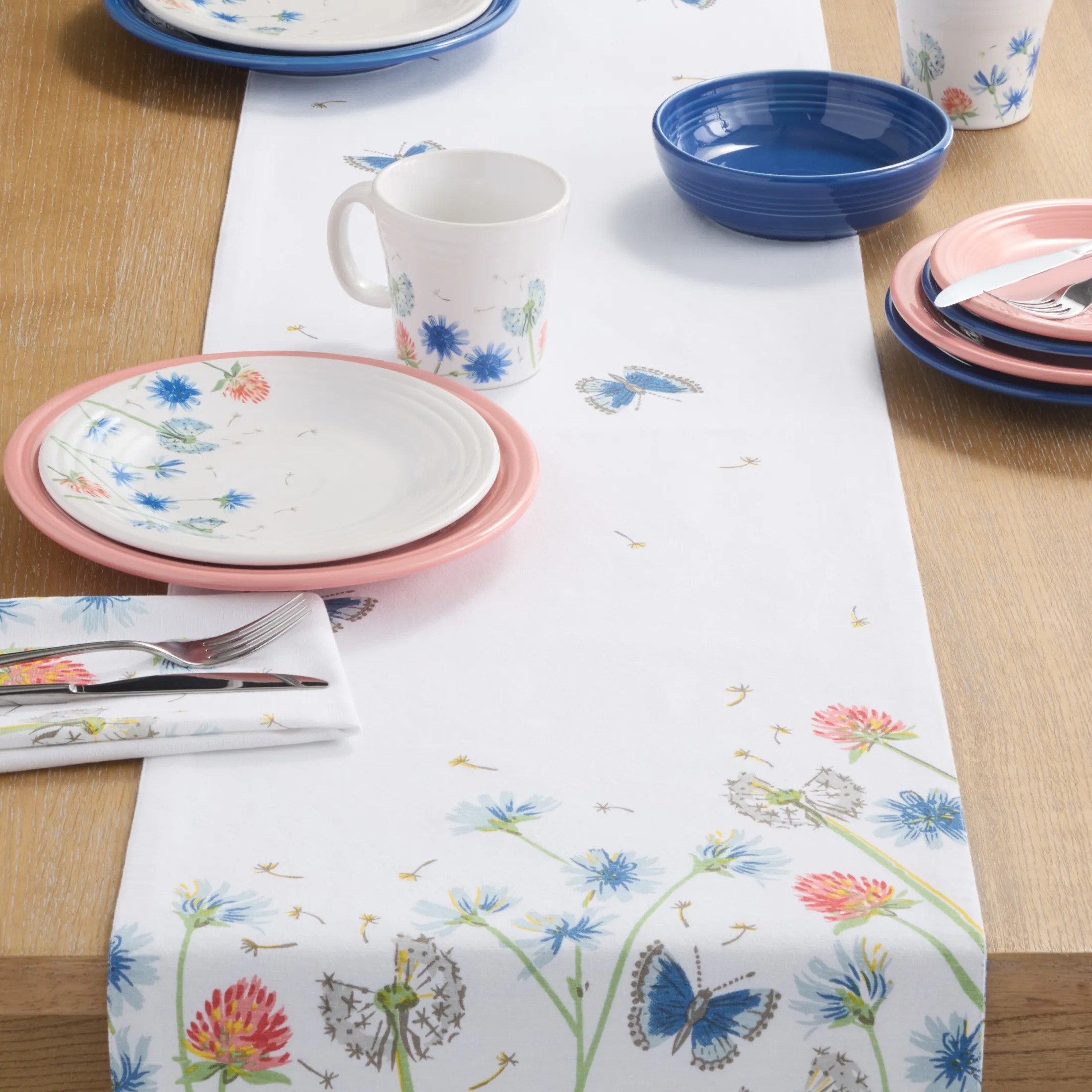 Breezy Floral Table Runner
