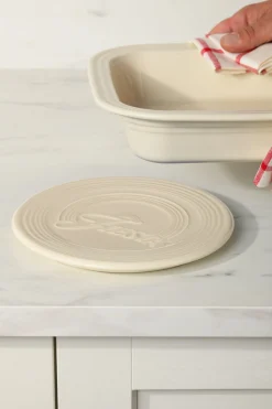 Extra Large Trivet 8 1/4 Inch