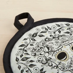 Retired Skull and Vine Oven Mitt & Pot Holder Set